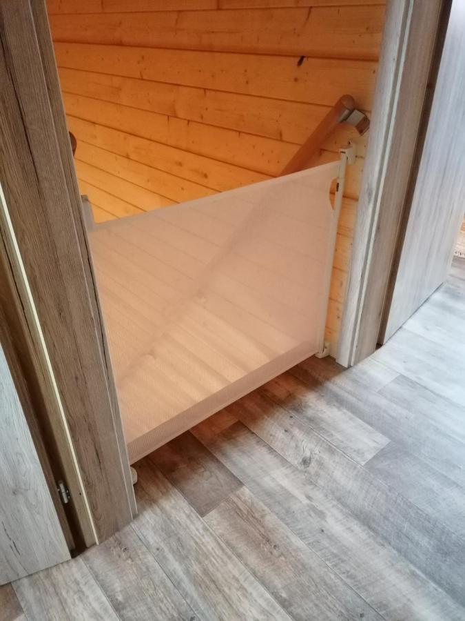 Chata Baska Na Liptove S Vlastnym Dvorom Lipótszentmiklós Kültér fotó